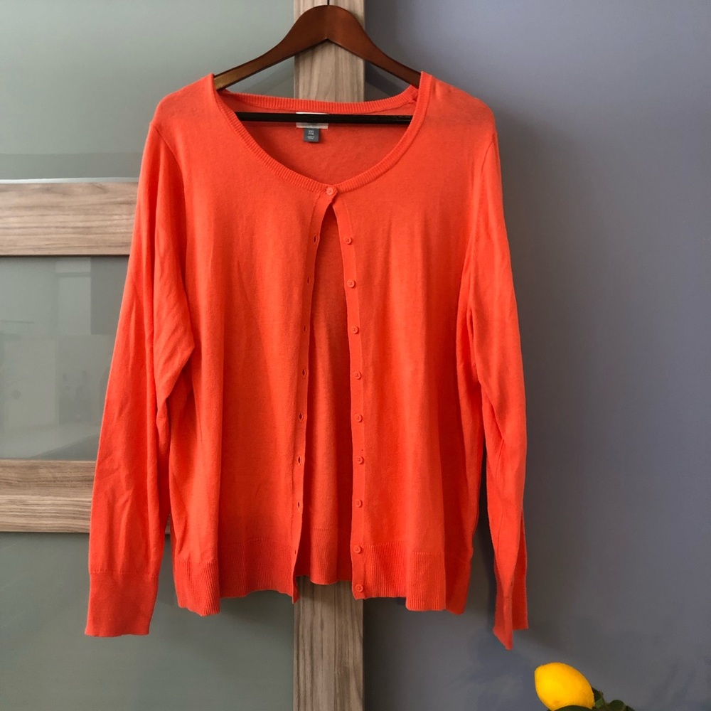 Old Navy Cardigan Size XXL